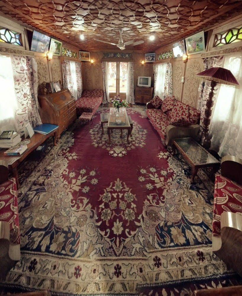 新布尔布尔船屋集团酒店 Durgjan 外观 照片